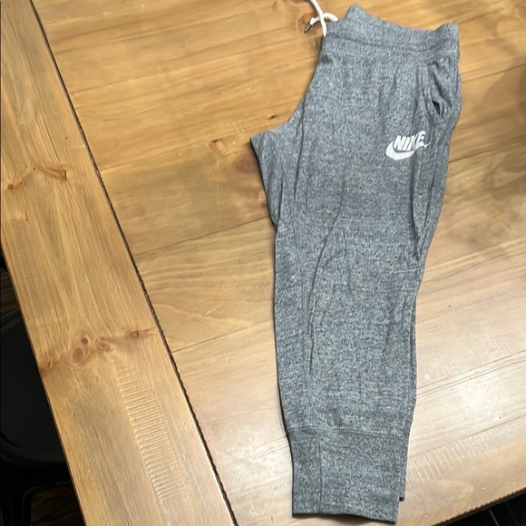 Nike Gray Tracksuit Set - Picture 2 of 7